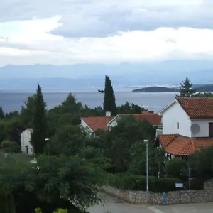 apartman-helen.primorje-gorskikotar.com/