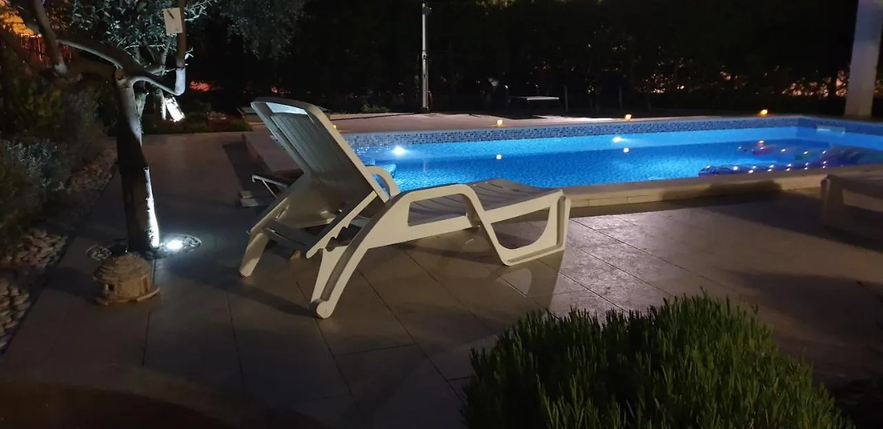 Villa Vista Pola
